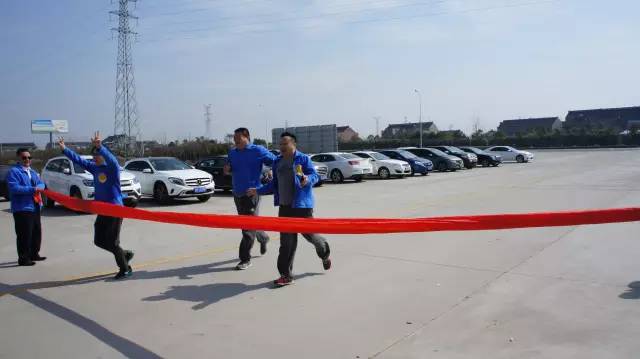 橡塑保溫材料廠家銷售員沖向終點 橡塑保溫材料廠家銷售員沖向終點