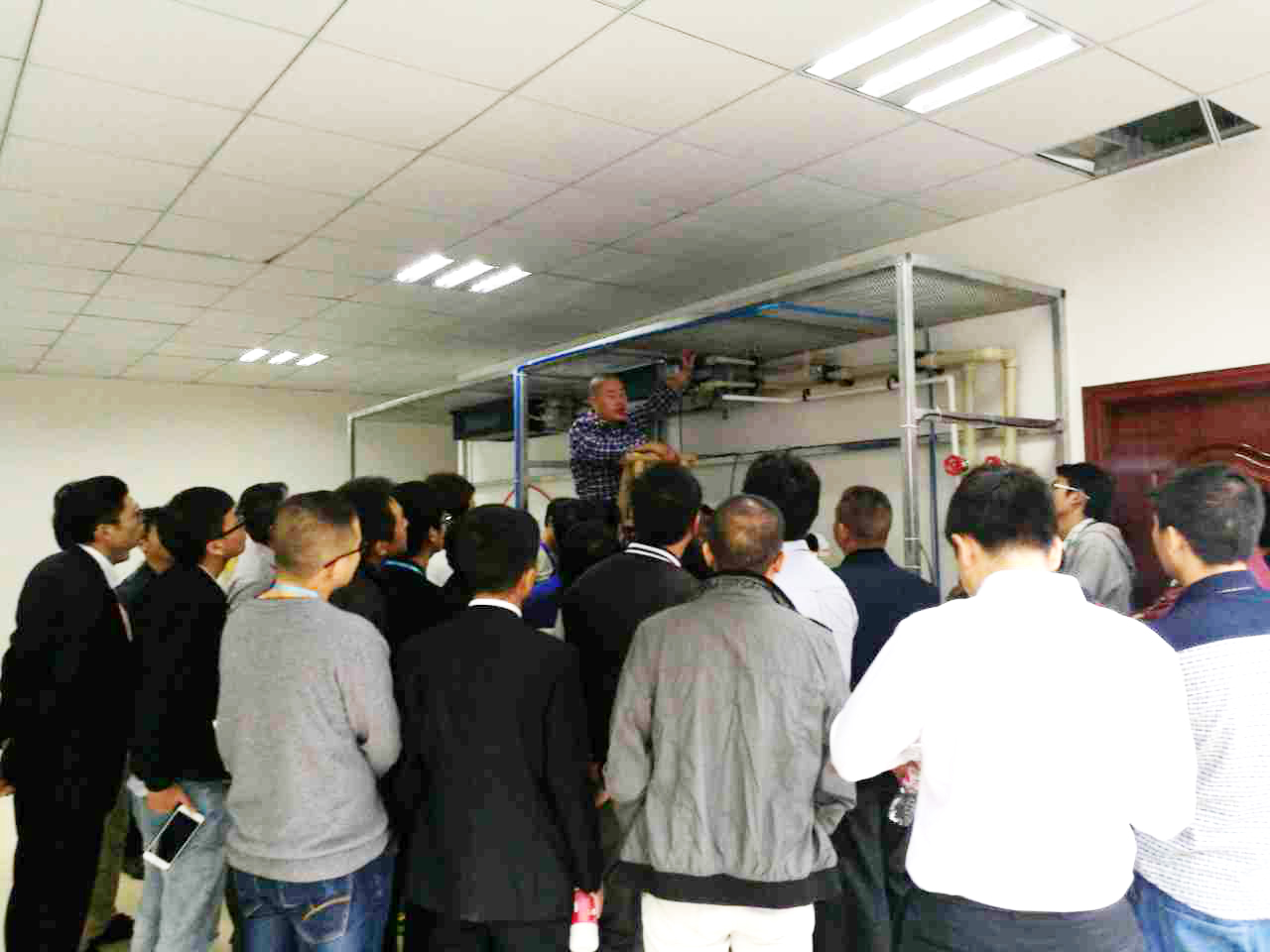 贏勝節(jié)能 橡塑保溫材料 class0 class1 復合橡塑保溫材料 橡塑保溫管 橡塑保溫板 外墻保溫 殼寶U-PVC管道外護 玻璃棉 愛耳聲學 隔聲降噪材料 贏勝節(jié)能 橡塑保溫材料 class0 class1 復合橡塑保溫材料 橡塑保溫管 橡塑保溫板 外墻保溫 殼寶U-PVC管道外護 玻璃棉 愛耳聲學 隔聲降噪材料